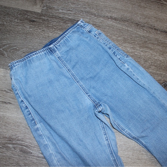 Forever 21 Flare Jeans - Picture 3 of 5